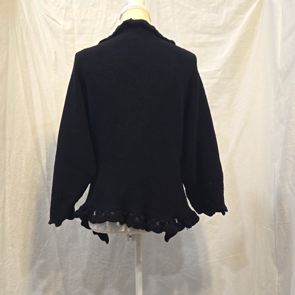 Max Studio - Black Wool Cardigan -(M) - Picture 4 of 6